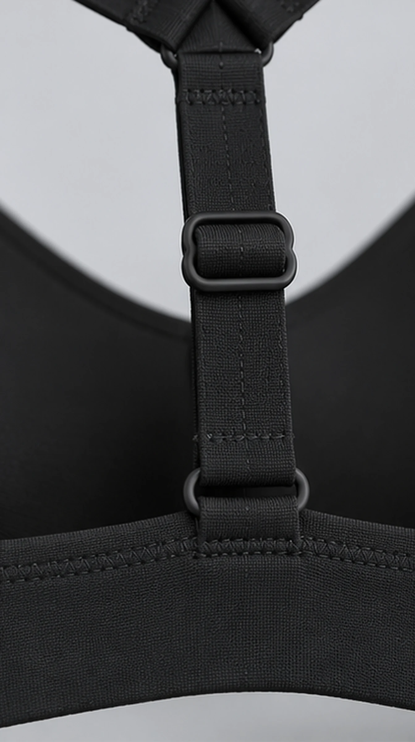 Classy Back Minimal Bralette, close-up of the strap slider, ring and band